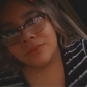 Meet your Posher, Paula